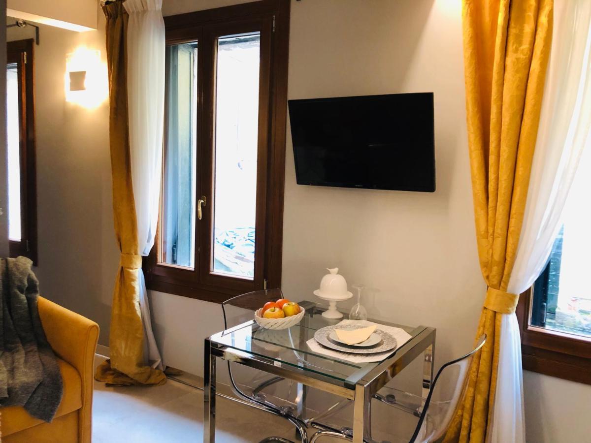Suite Dream On The River Венеция Экстерьер фото
