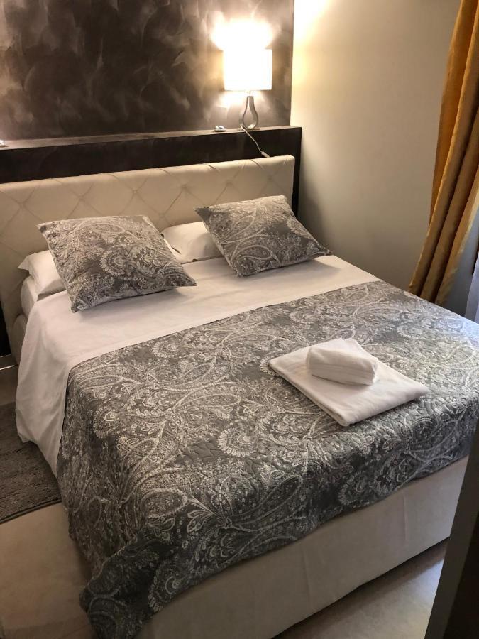 Suite Dream On The River Венеция Экстерьер фото